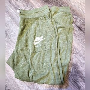 Nike Joggers